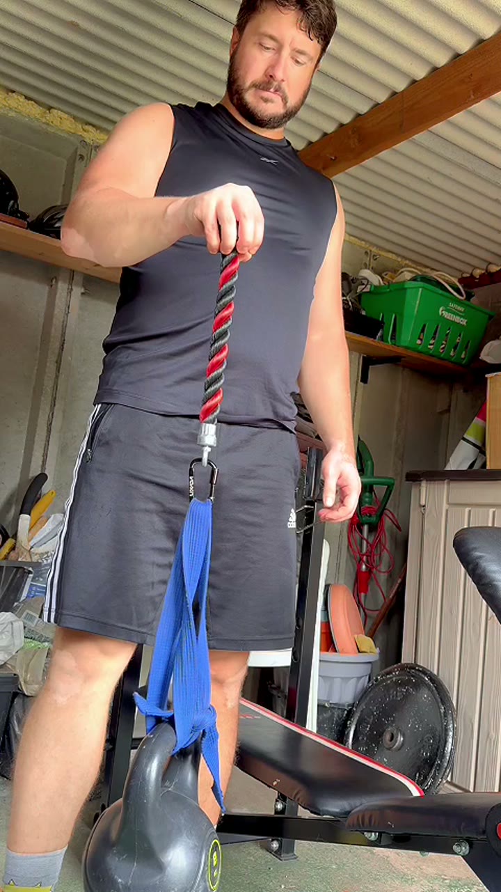 Finger Hold (Gripper)