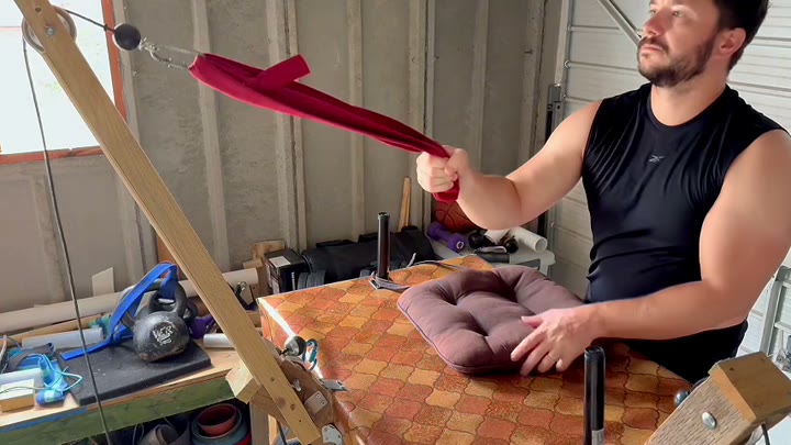Static Riser Hold Over Fingers — 110°+
